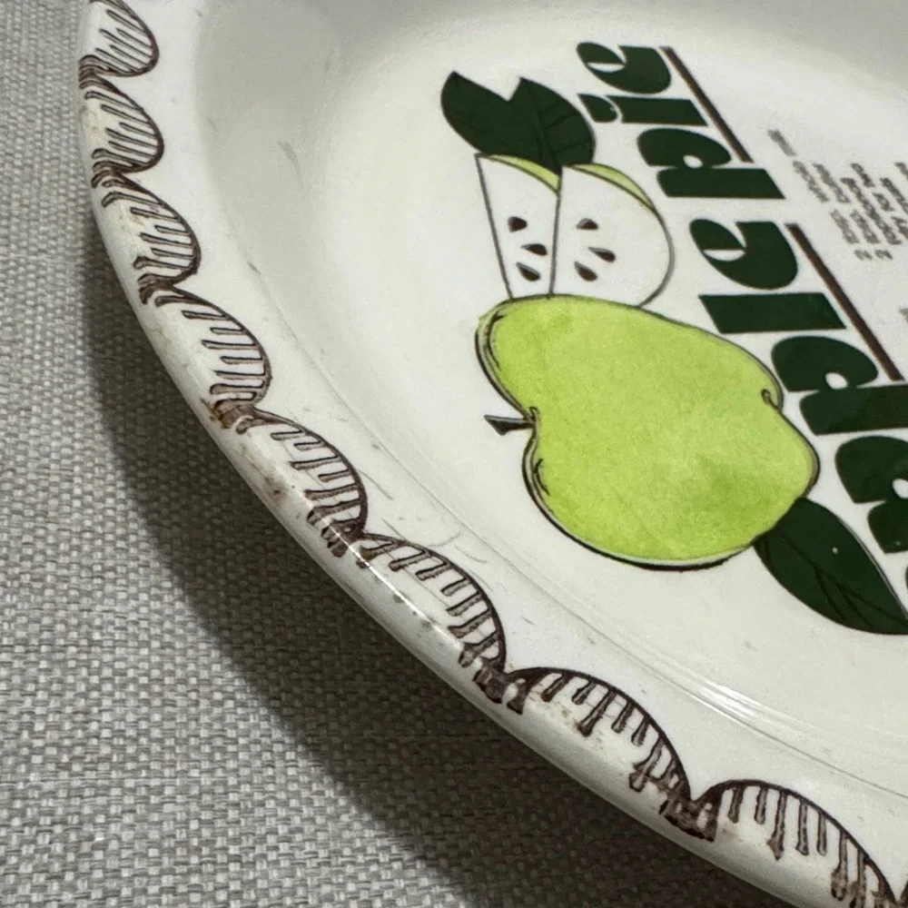 Vintage “Apple Pie” Ceramic Dish-Kitschy Display or Actual Use-10 inch